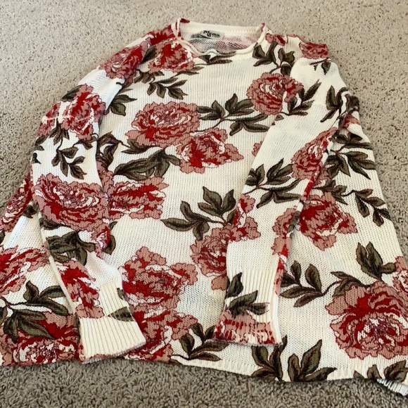 Show me your Mumu oversized sweater - Picture 2 of 6